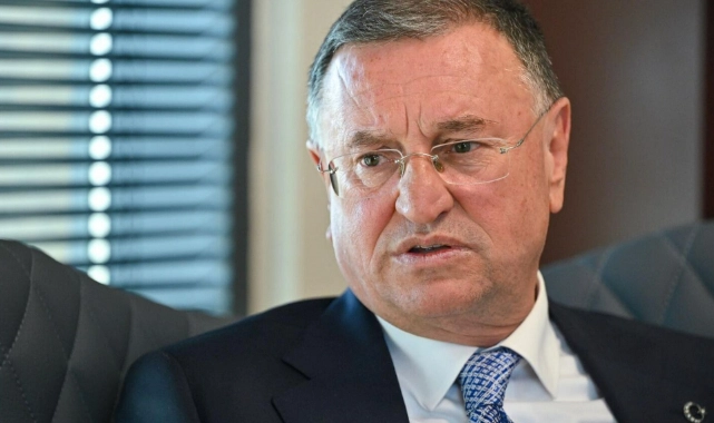 Partisini hedef almıştı… Lütfü Savaş, CHP’den ihraç edildi!