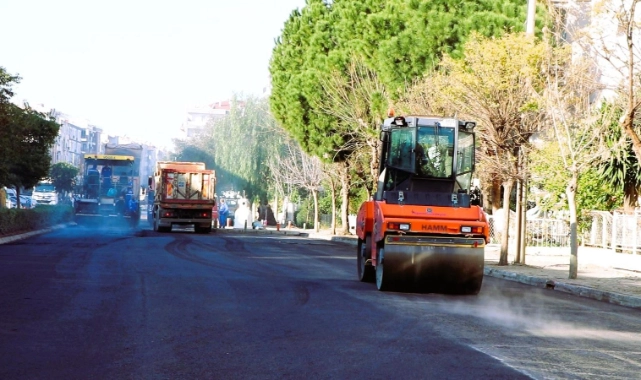 Başkan Tugay söz verdi, 2025 yılı asfalt seferberliğiyle başladı
