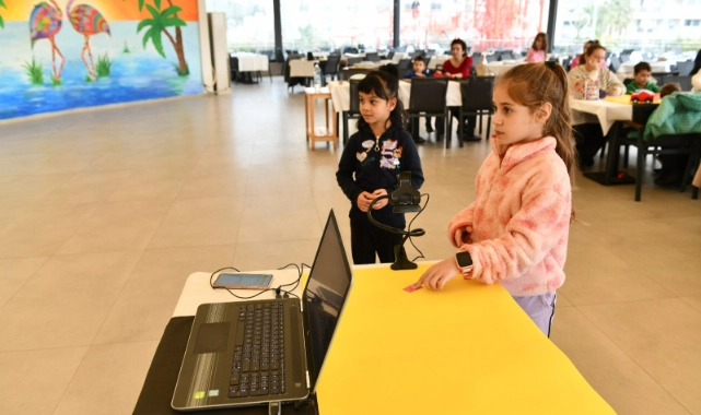 Çiğli Belediyesi'nden Tatil Döneminde Yaratıcı Atölyeler