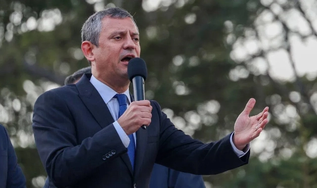 Gözaltına tepki gösteren Özel: "Erdoğan transfer teklif etti"