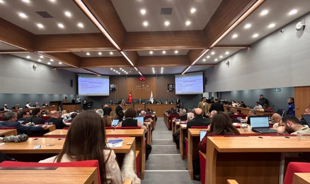 İzBB'de yılın ilk oturumu gerçekleşti: Denetim Komisyonu Üyeleri belli oldu!