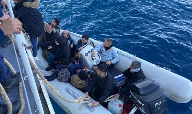 İzmir'de 107 düzensiz göçmen yakalandı!