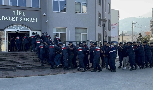İzmir'de suç örgütüne yönelik operasyon: 11 şüpheli tutuklandı!