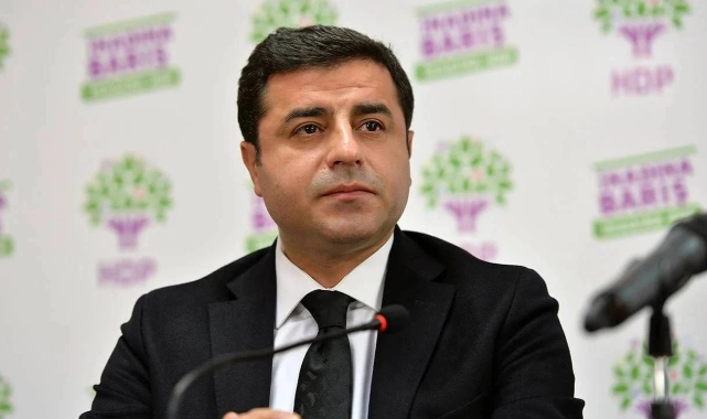 Selahattin Demirtaş'tan ilk açıklama geldi: Abdullah Öcalan'a destek verdi