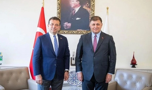 Tugay'dan İmamoğlu'na destek: "Ekrem İmamoğlu yalnız değildir"