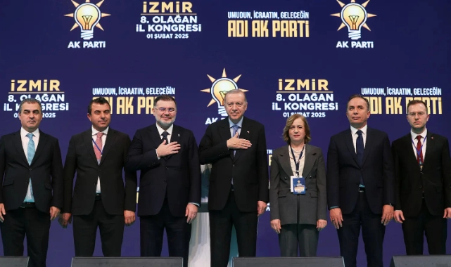Ak Parti İzmir İl Yönetimi belirlendi