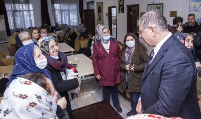 Başkan Tugay Buca Cemevi’nde Hızır Orucu lokmasına ortak oldu