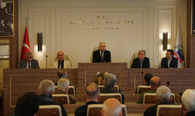 Başkan Türkmen muhtarlarla buluştu