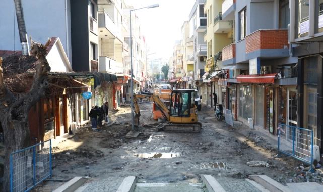 Efes Selçuk'ta çarşıda "Ortak" mutluluk