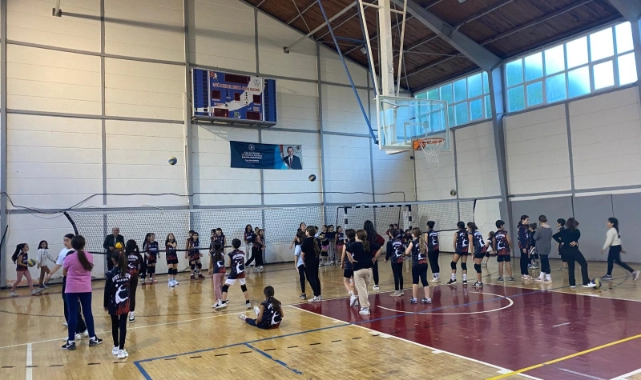 Efes Selçuklu çocuklar kışı sporla geçiriyor