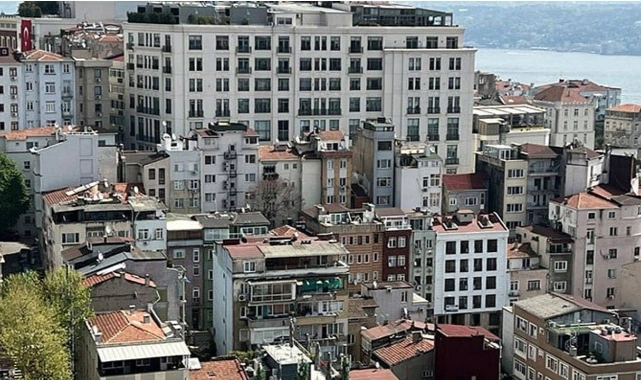 İPA Başkanı Gökce, açıkladı: Türkiye'nin yüzde 32'si kötü konutlarda yaşıyor!