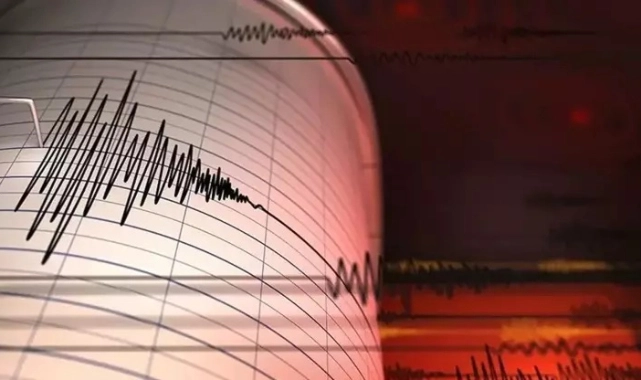 İran'da 5.4 Büyüklüğünde Deprem
