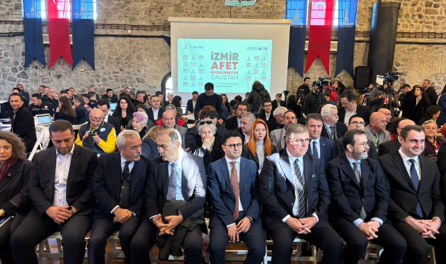 İzmir'de 'Afet Koordinasyon Çalıştayı' gerçekleştirildi: Kentlerimizi yapılandırırken bunları hesaba katlamalıyız