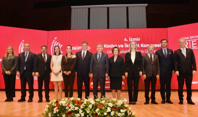 İzmir Kadın Kongresi'nin dördüncüsü başladı: Toplumsal cinsiyet eşitliği hakim kılınmalı