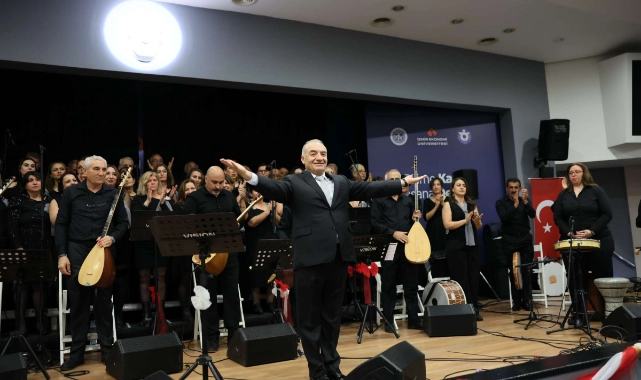Balçova Belediyesi Korosu kulakların pasını sildi