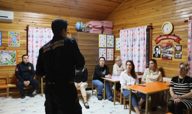 Manisa Büyükşehir Belediyesi'nden çalışanlarına yangın eğitimi