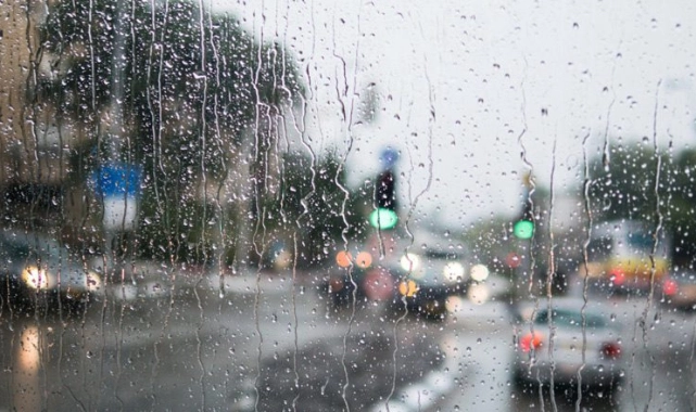 Meteoroloji açıkladı: İzmir'de soğuklar gidiyor, sağanak geliyor