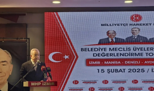 MHP’li Durmaz, CHP’li belediyeleri eleştirdi: Fenomenlikten hizmete yönelin!