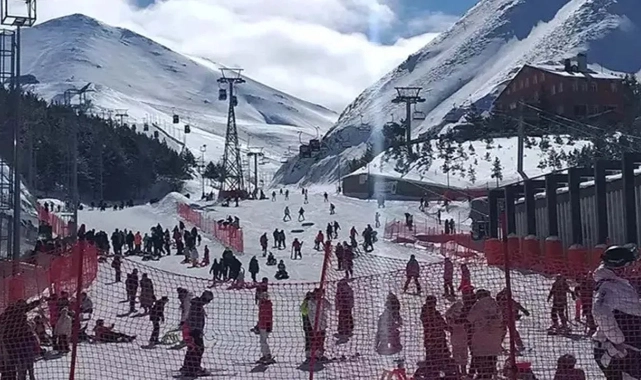 Palandöken'de çığ meydana geldi: Arama çalışması başlatıldı!