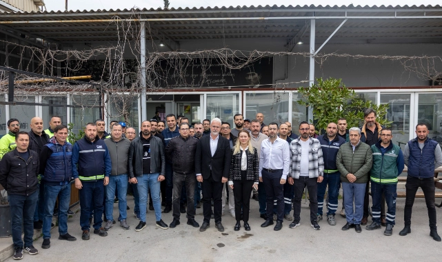 Başkan Mutlu belediye çalışanlarıyla bayramlaştı