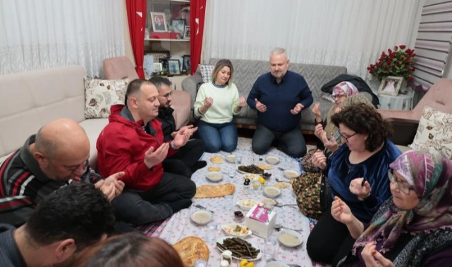 Başkan Pehlivan, orucunu şehit ailesiyle açtı