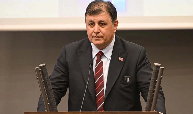 Başkan Tugay’dan adaylık değerlendirmesi: Şimdiden onun için, ‘Cumhurbaşkanı adayımız’ diyebiliyoruz