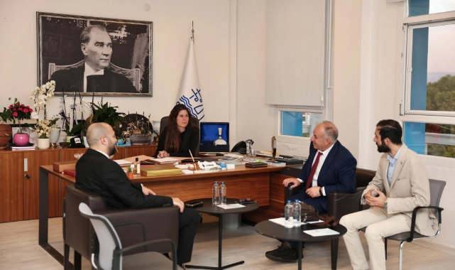 Çeşme Belediyesi ile Türkiye Satranç Federasyonu arasında iş birliği protokolü imzalandı