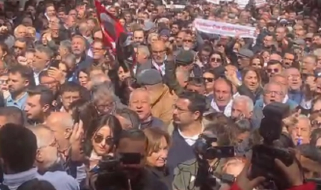 CHP İzmir'den İmamoğlu'na destek