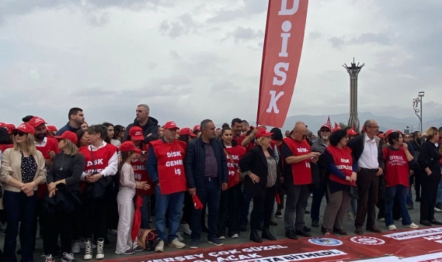 DİSK'ten eylemlere destek: İş bıraktılar!