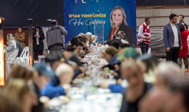 Konak’ta ilk iftar: Başkan Mutlu’dan dayanışma vurgusu