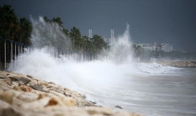 Meteoroloji'den uyarı: Ege Denizi'ne fırtına geliyor