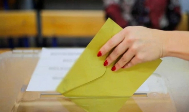 Son seçim anketinde dikkat çeken sonuçlar! İzmir'de CHP farkı açtı...