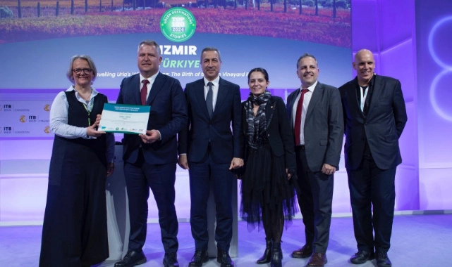 Urla Bağ Yolu ITB Berlin'de "Halkın Seçimi" ödülünü aldı