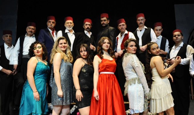 Karşıyaka Belediye Tiyatrosu’nda perde kapanıyor