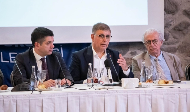 Başkan Tugay'dan Kültürpark için daha çok yeşil alan mesajı