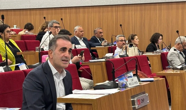 CHP'li Yeter, mecliste açıkladı: Her 100 TL için 14 TL 52 kuruş faiz ödüyoruz!