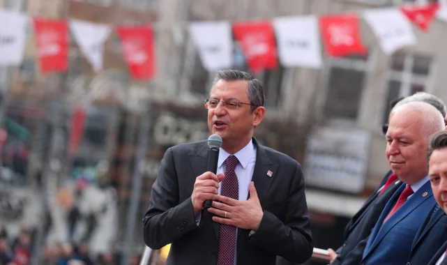 Özel, İzmir mitingine vapurla gelecek!