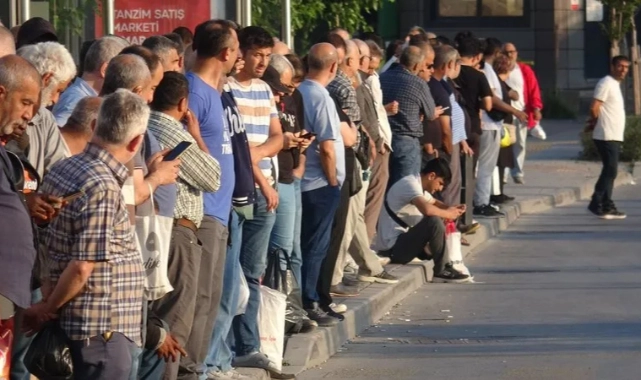 Başkan Tugay'ın sendikaya teklifine İzmirliler'den tepki yağdı!