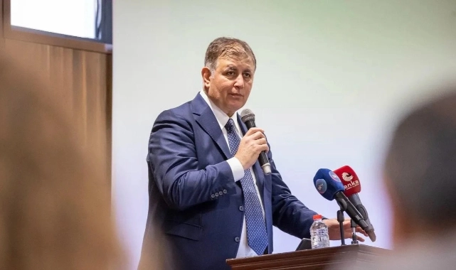 Başkan Tugay'dan grev açıklaması: İstedikleri zammı yaparsak belediye batar!