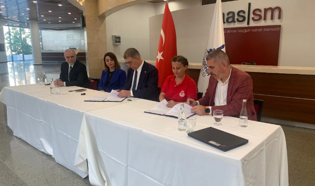 Başkan Tugay'dan 'grev' sonrası ilk açıklama: İzmir halkı çok değerli bir duruş gösterdi!
