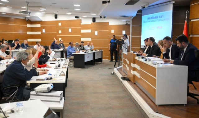 Bornova’da geri dönüşüm tesisine onay