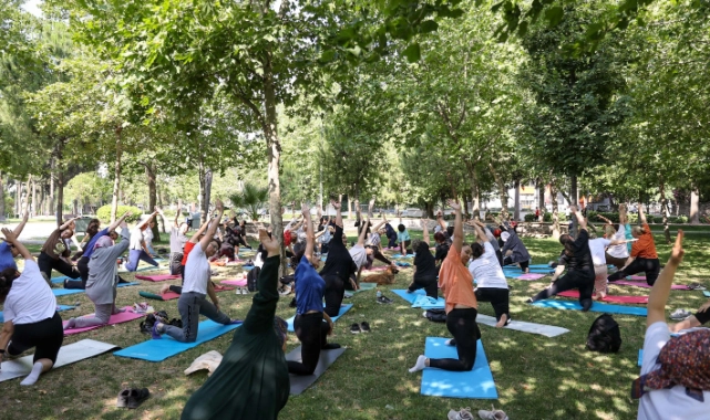 Buca’da yoga, pilates ve zumba dersleri açık havaya taşındı