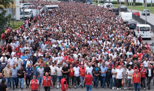 Cemil Tugay'ın teklifi kabul edildi: İzmir'de 7 gündür devam eden grev sona erdi