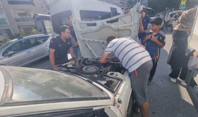 İzmir Büyükşehir Belediyesi'nden LGS desteği
