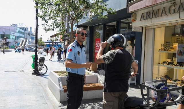 Karşıyaka'da yaya yollarında scooter ve motora geçit yok