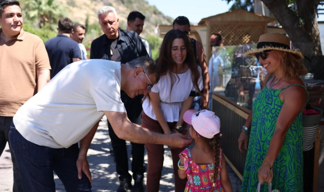 Başkan Tugay yangın bölgelerini yalnız bırakmıyor
