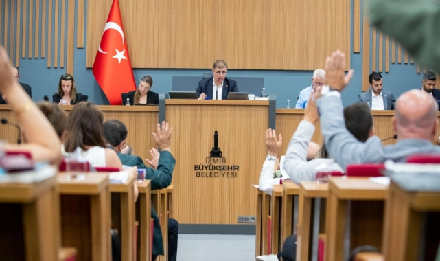 Başkan Tugay: Yangının yaralarını birlikte saracağız