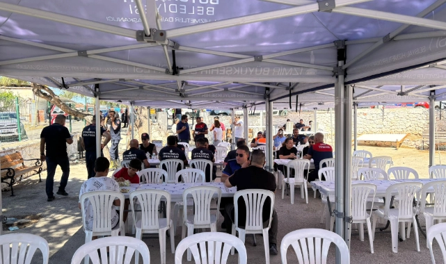Büyükşehir yangının yaralarını sarmak için tüm gücüyle sahada