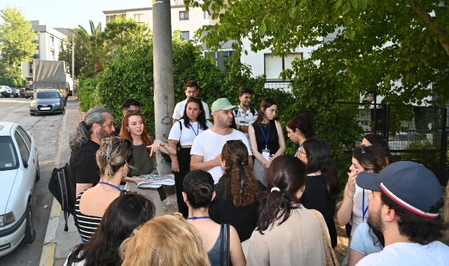 Karabağlar’da bir ilk: Akademi Yaz Programı hayata geçti