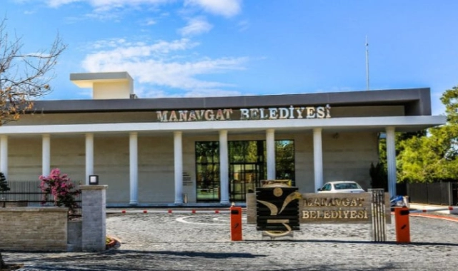 Manavgat Belediyesi'ne operasyon! Belediye başkanı gözaltında!